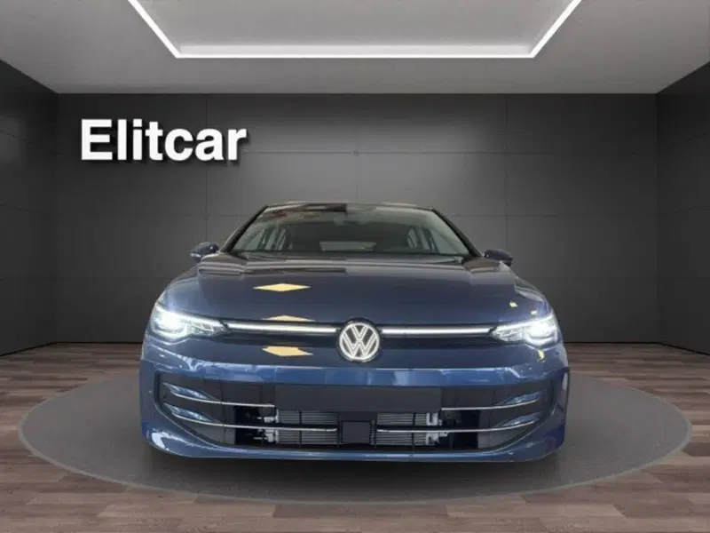 Volkswagen Golf nuova a Novara (2)