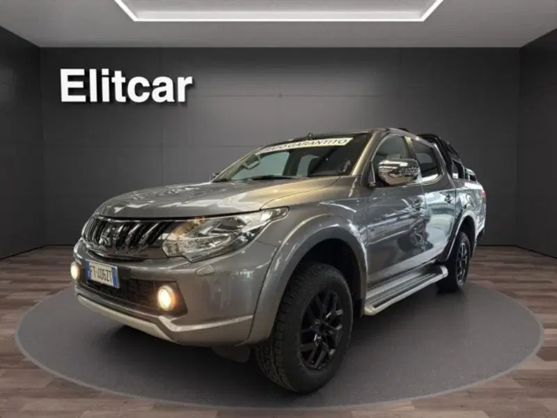 Mitsubishi L200 usata a Novara