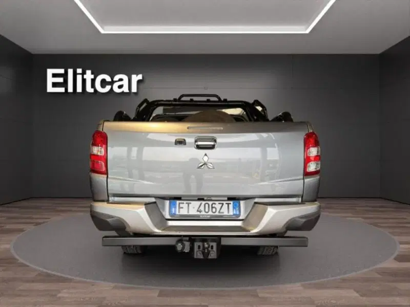 Mitsubishi L200 usata a Novara (13)