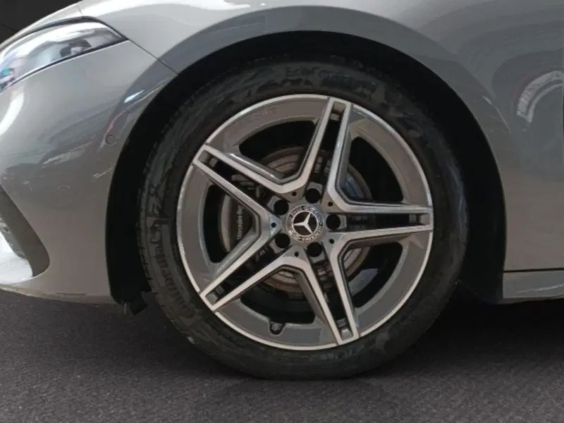 Mercedes-Benz Classe A Sedan usata a Novara (7)