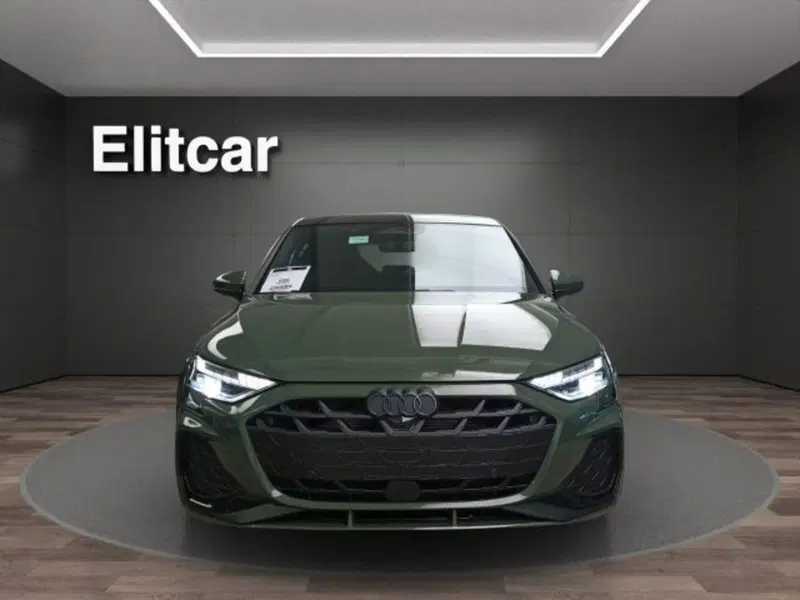 Audi A3 Sportback nuova a Novara (3)