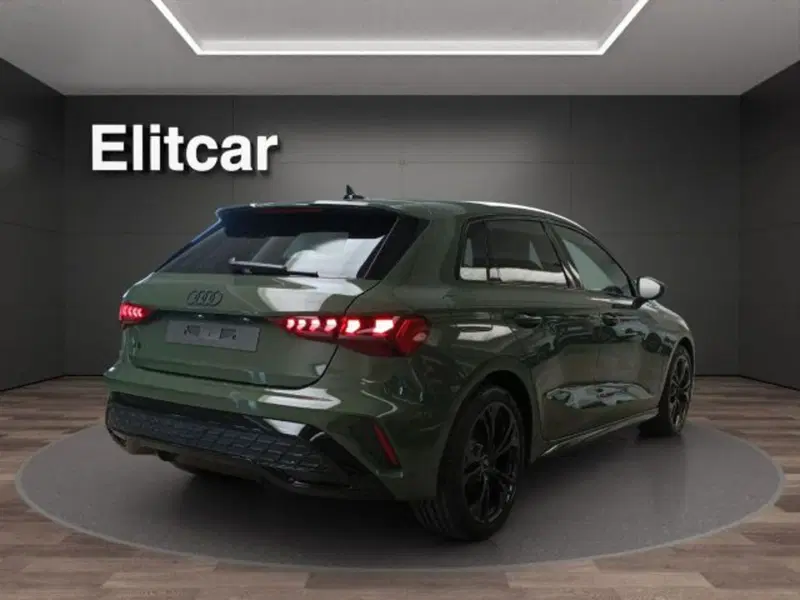 Audi A3 Sportback nuova a Novara (5)