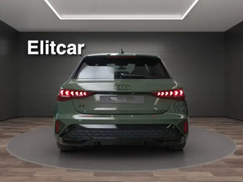 Audi A3 Sportback nuova a Novara (6)