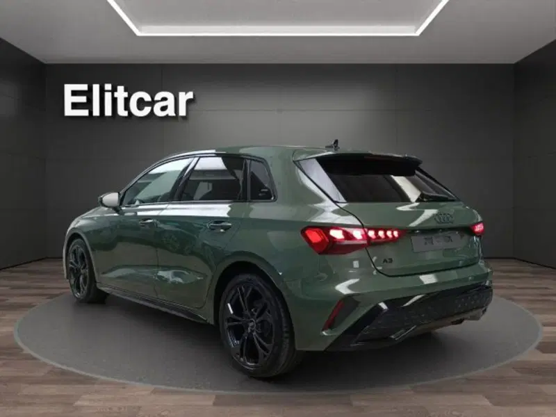 Audi A3 Sportback nuova a Novara (7)