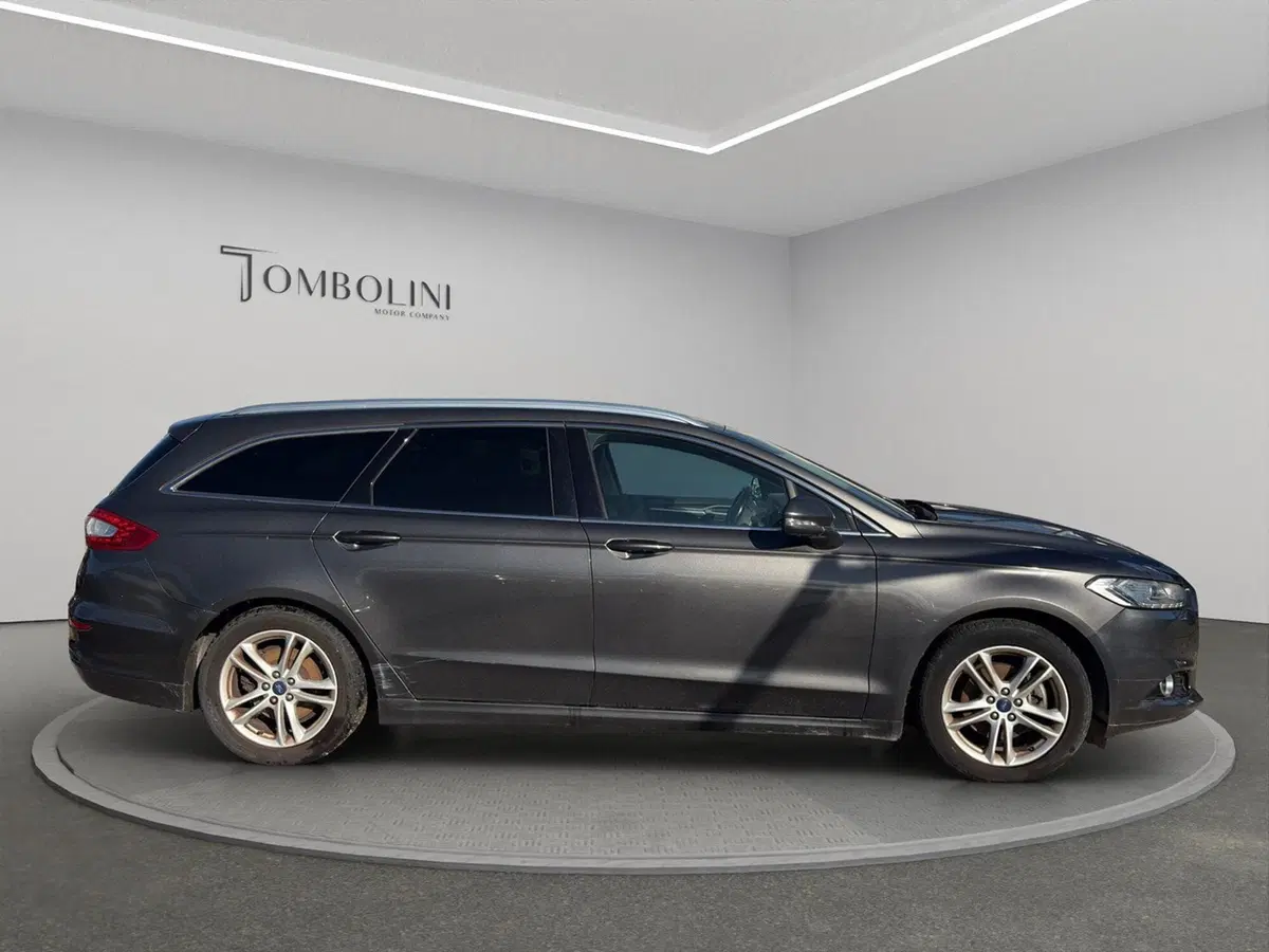 Ford Mondeo Station Wagon usata a Macerata (9)