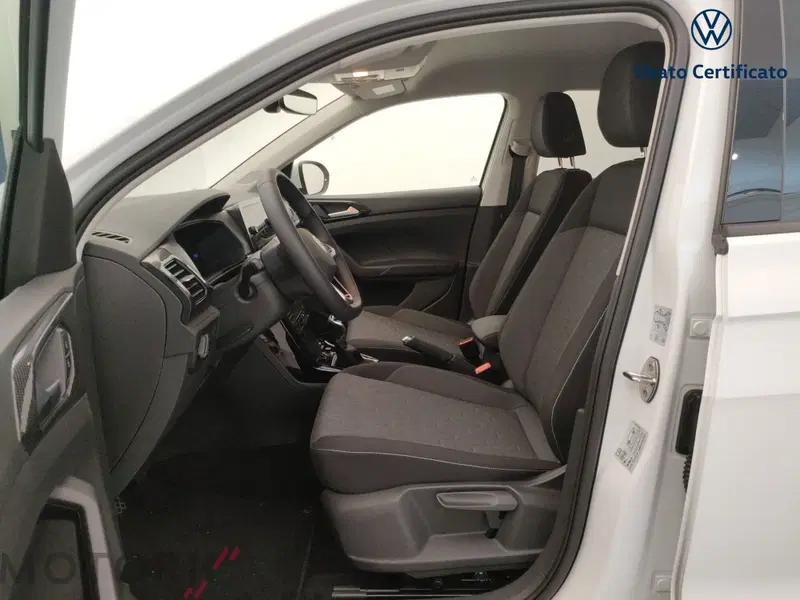 Volkswagen T-Cross nuova a Varese (11)