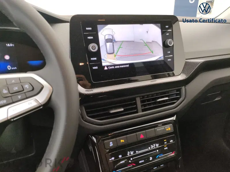 Volkswagen T-Cross nuova a Varese (13)