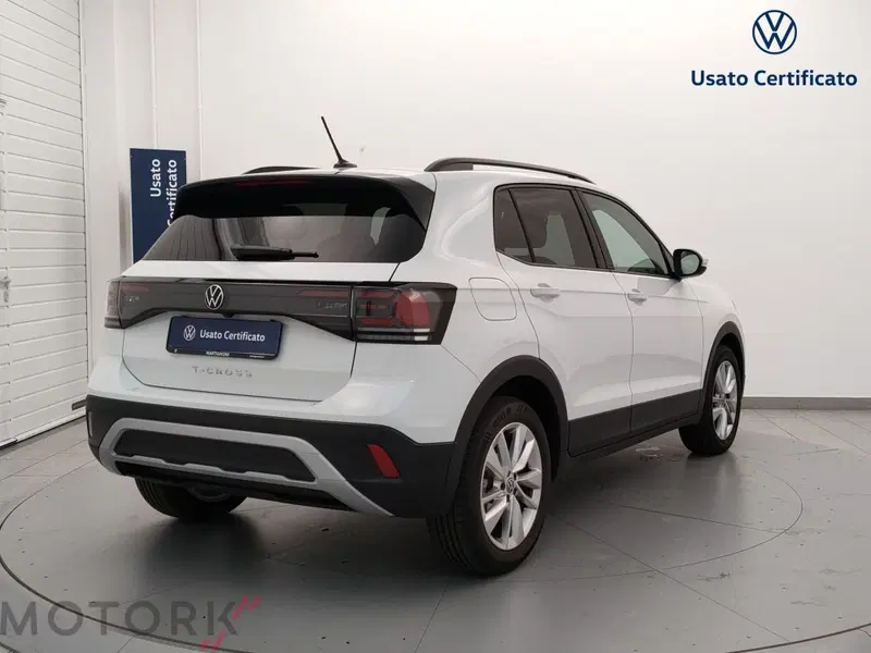 Volkswagen T-Cross nuova a Varese (5)
