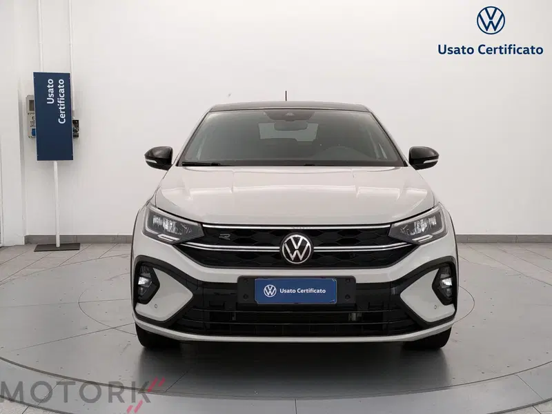Volkswagen Taigo usata a Varese (2)