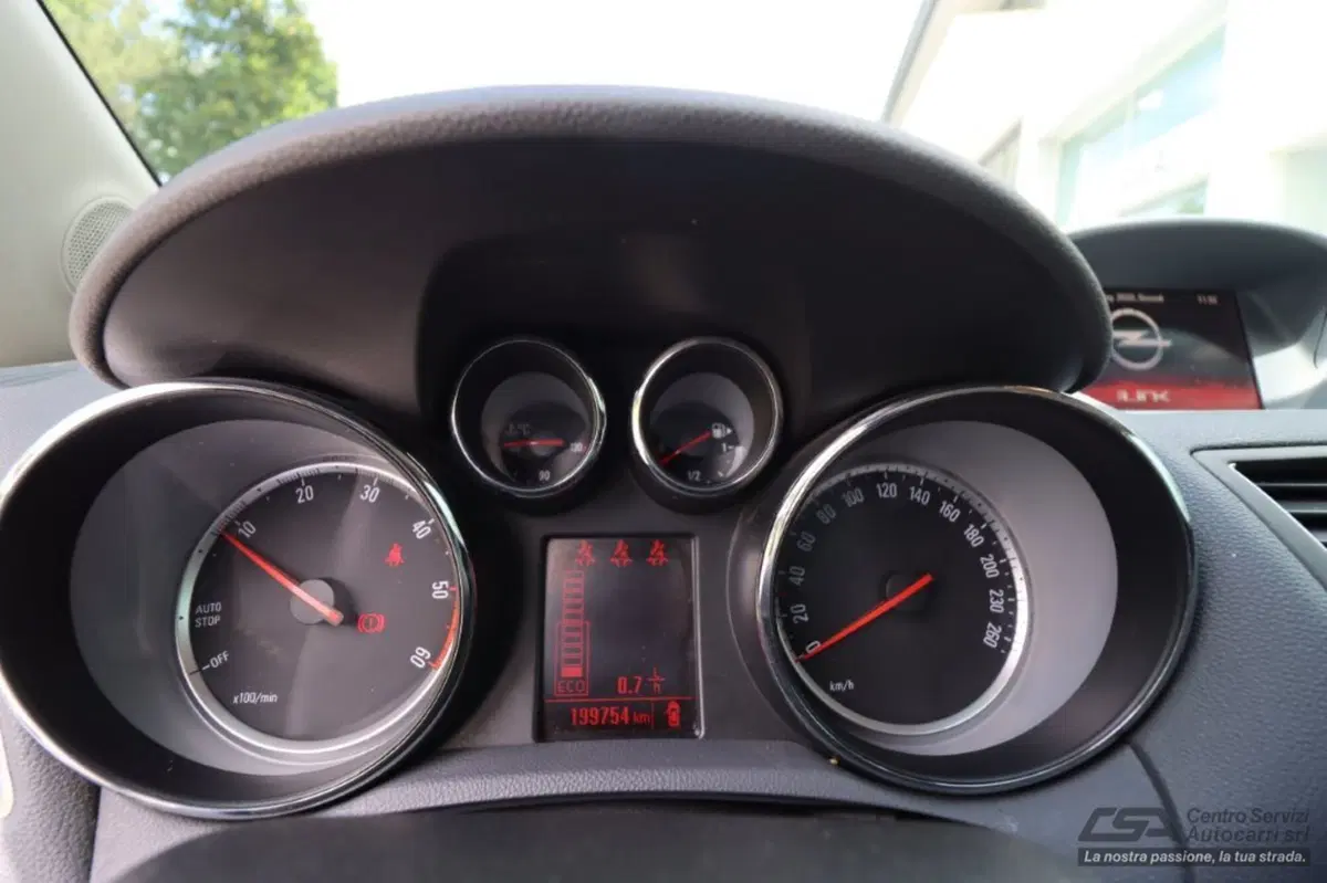 Opel Mokka usata a Bologna (10)