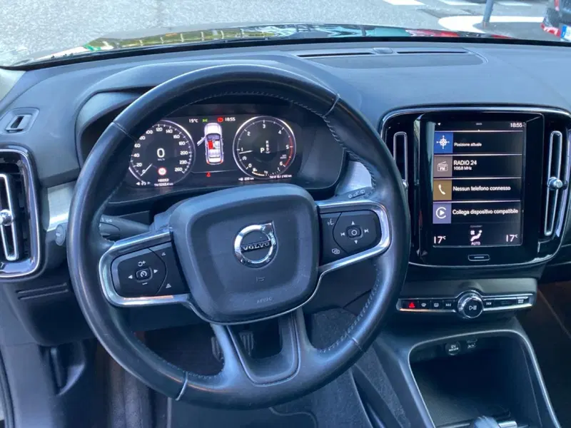 Volvo XC40 usata a Vicenza (13)