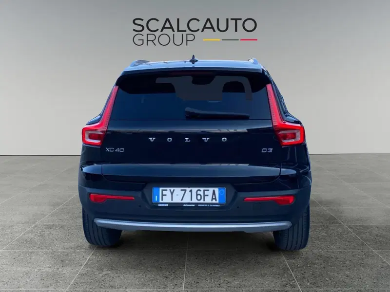 Volvo XC40 usata a Vicenza (6)