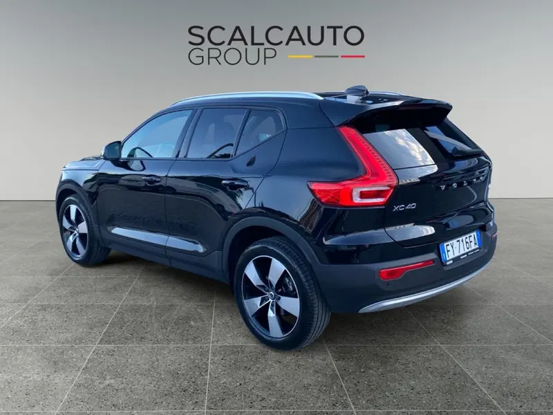 Volvo XC40 usata a Vicenza (7)