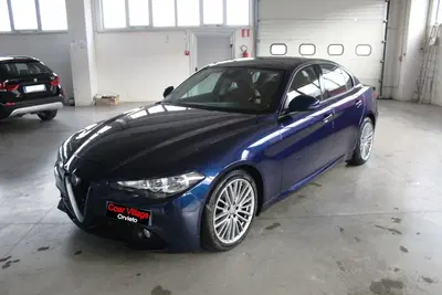 Alfa Romeo Giulia 2.2 Turbodiesel 180 CV AT8 Super del 2016 usata a Orvieto