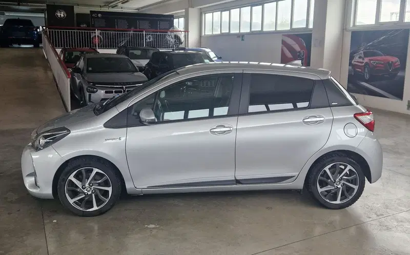 Toyota Yaris usata a Terni (3)