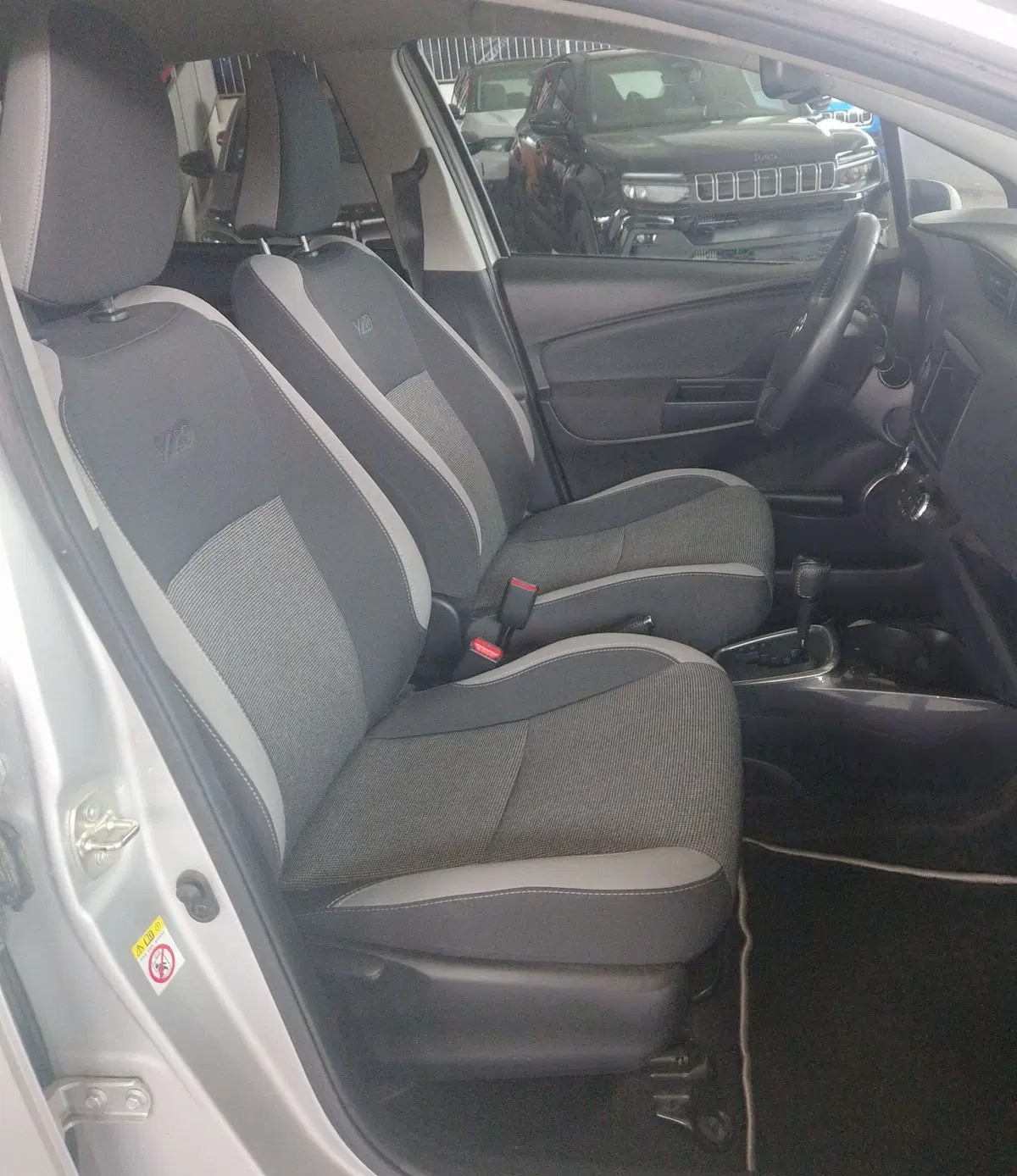 Toyota Yaris usata a Terni (8)