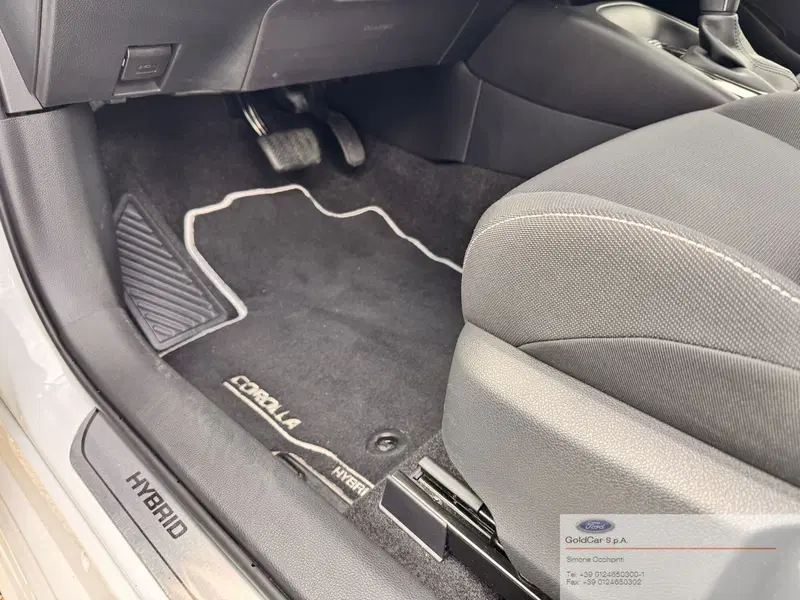 Toyota Corolla Touring Sports usata a Torino (20)