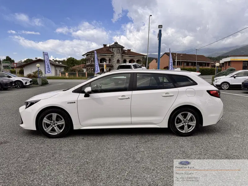 Toyota Corolla Touring Sports usata a Torino (4)