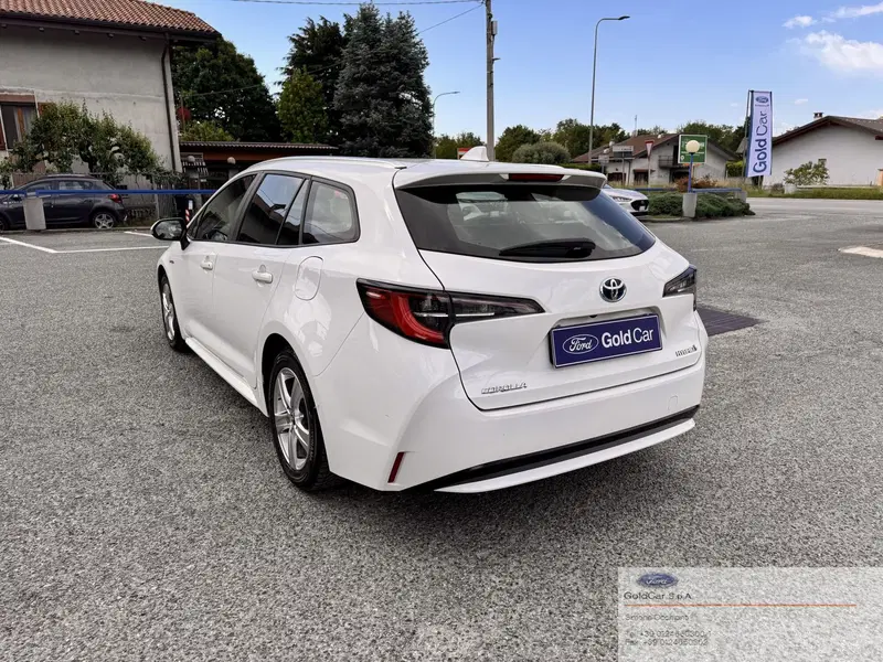 Toyota Corolla Touring Sports usata a Torino (5)