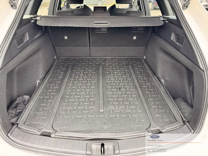Toyota Corolla Touring Sports usata a Torino (7)