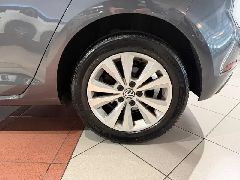 Volkswagen Golf usata a Genova (13)