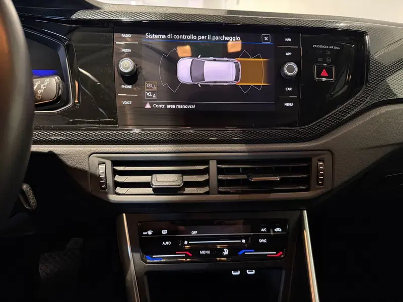 Volkswagen Polo usata a Genova (11)