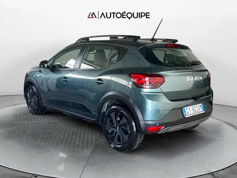 Dacia Sandero Stepway nuova a Roma (3)