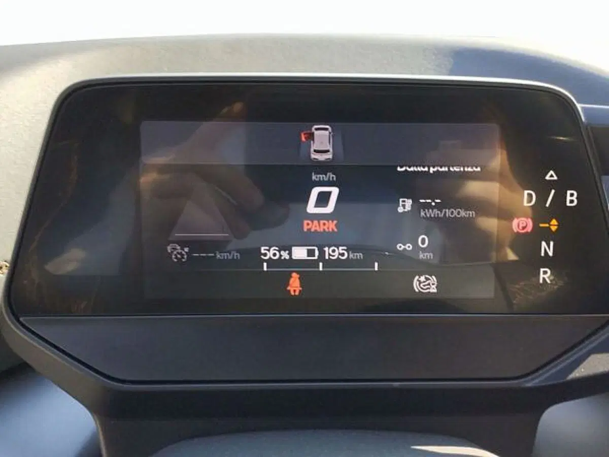 Cupra Born usata a Vicenza (15)