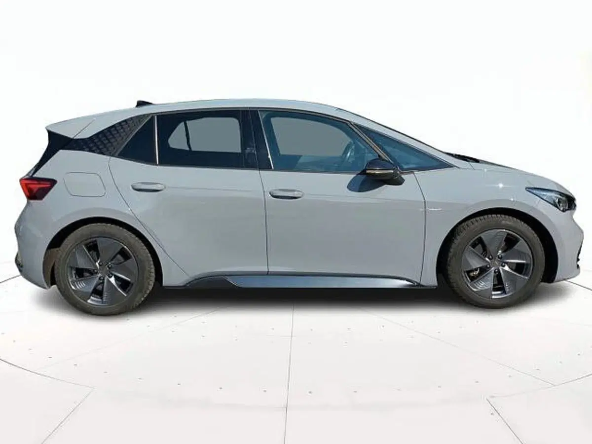 Cupra Born usata a Vicenza (3)