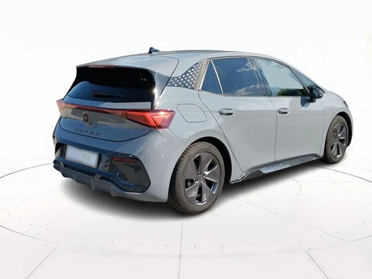 Cupra Born usata a Vicenza (4)