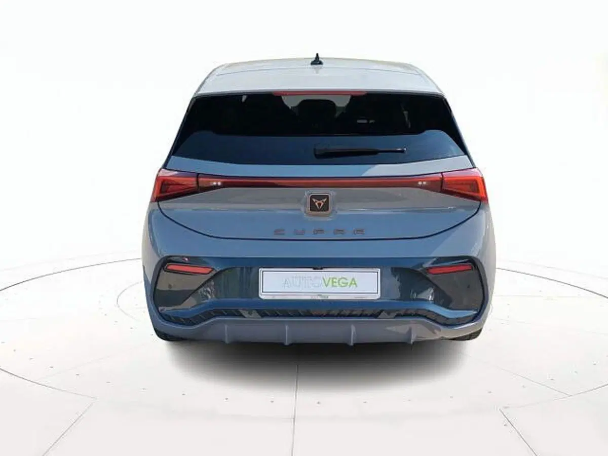 Cupra Born usata a Vicenza (5)
