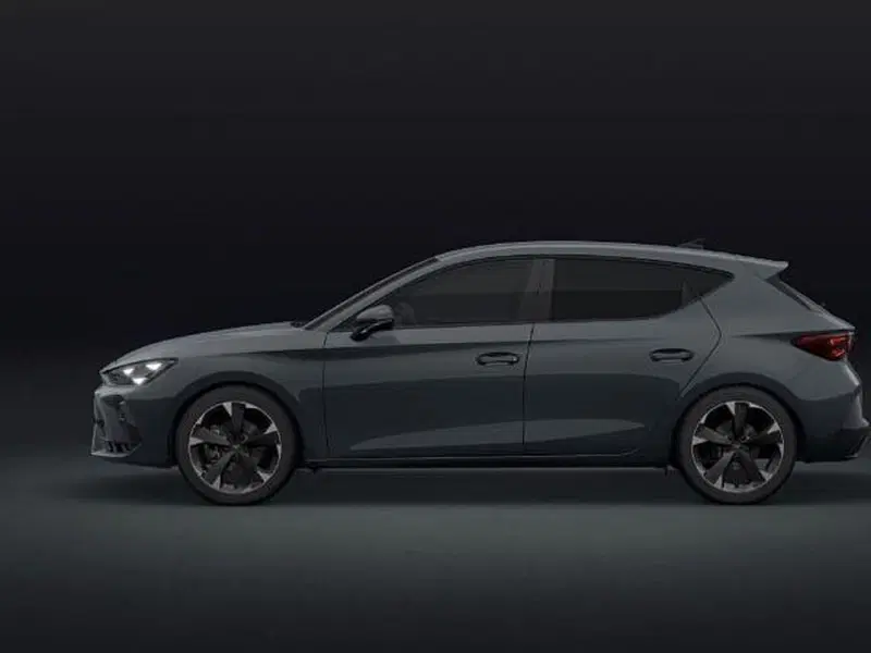 Cupra Leon nuova a Vicenza (2)