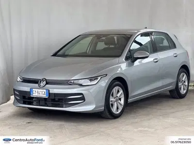 Volkswagen Golf 2.0 tdi Life 115cv del 2025 usata a Albano Laziale