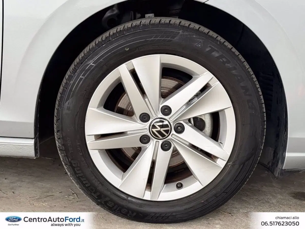 Volkswagen Golf usata a Roma (13)