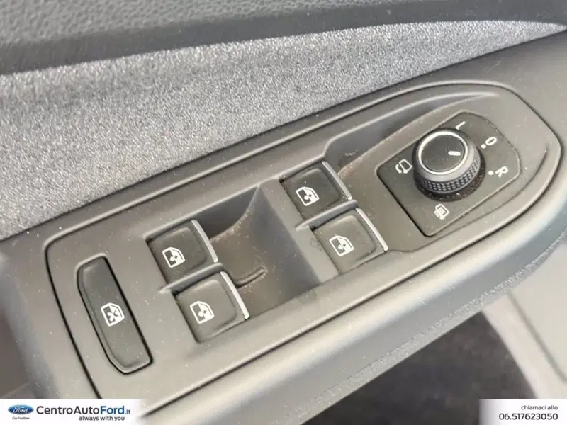 Volkswagen Golf usata a Roma (18)