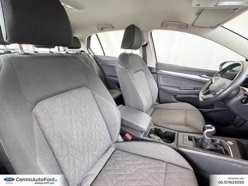 Volkswagen Golf usata a Roma (7)