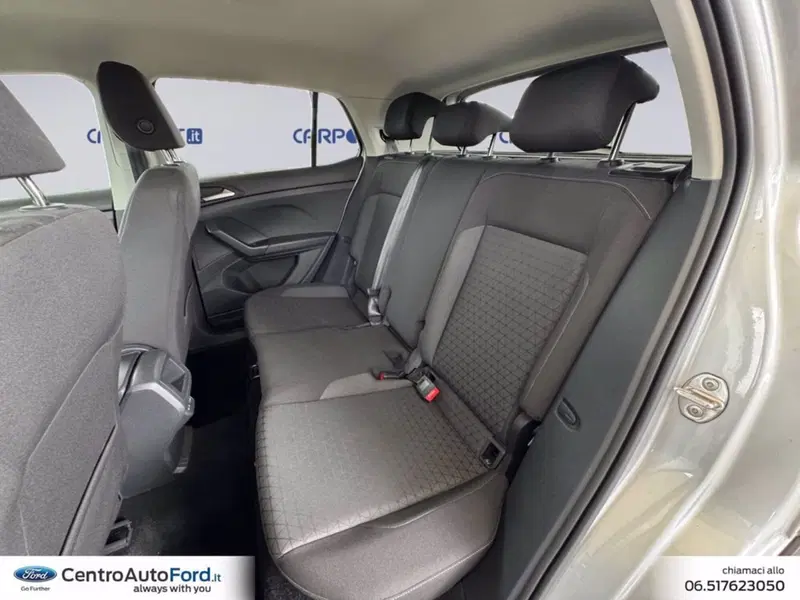 Volkswagen T-Cross usata a Roma (13)