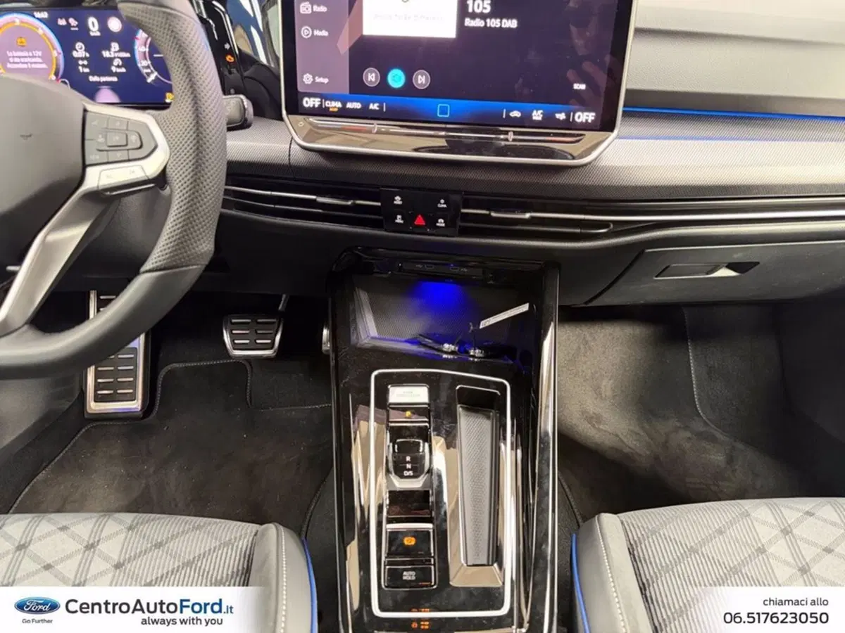 Volkswagen Golf Variant nuova a Roma (11)
