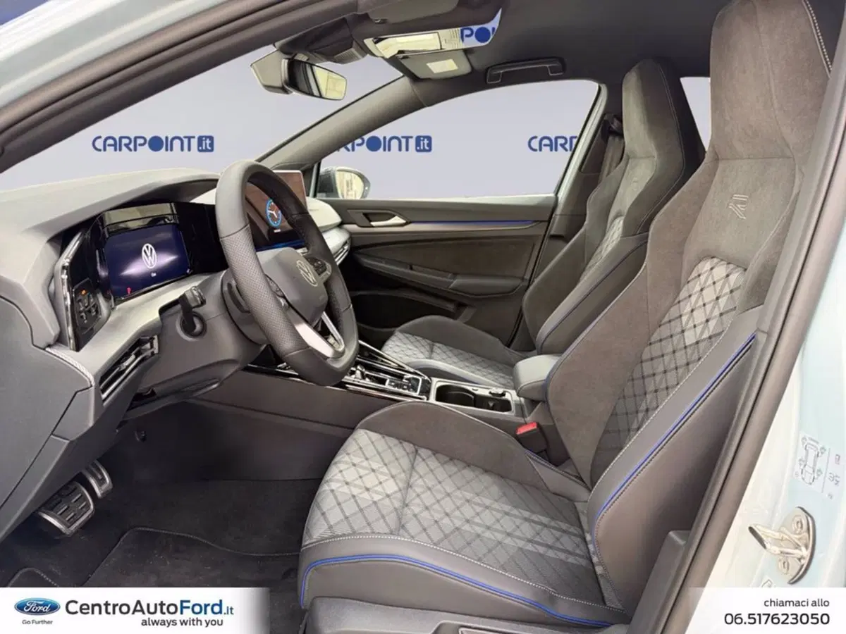 Volkswagen Golf Variant nuova a Roma (9)