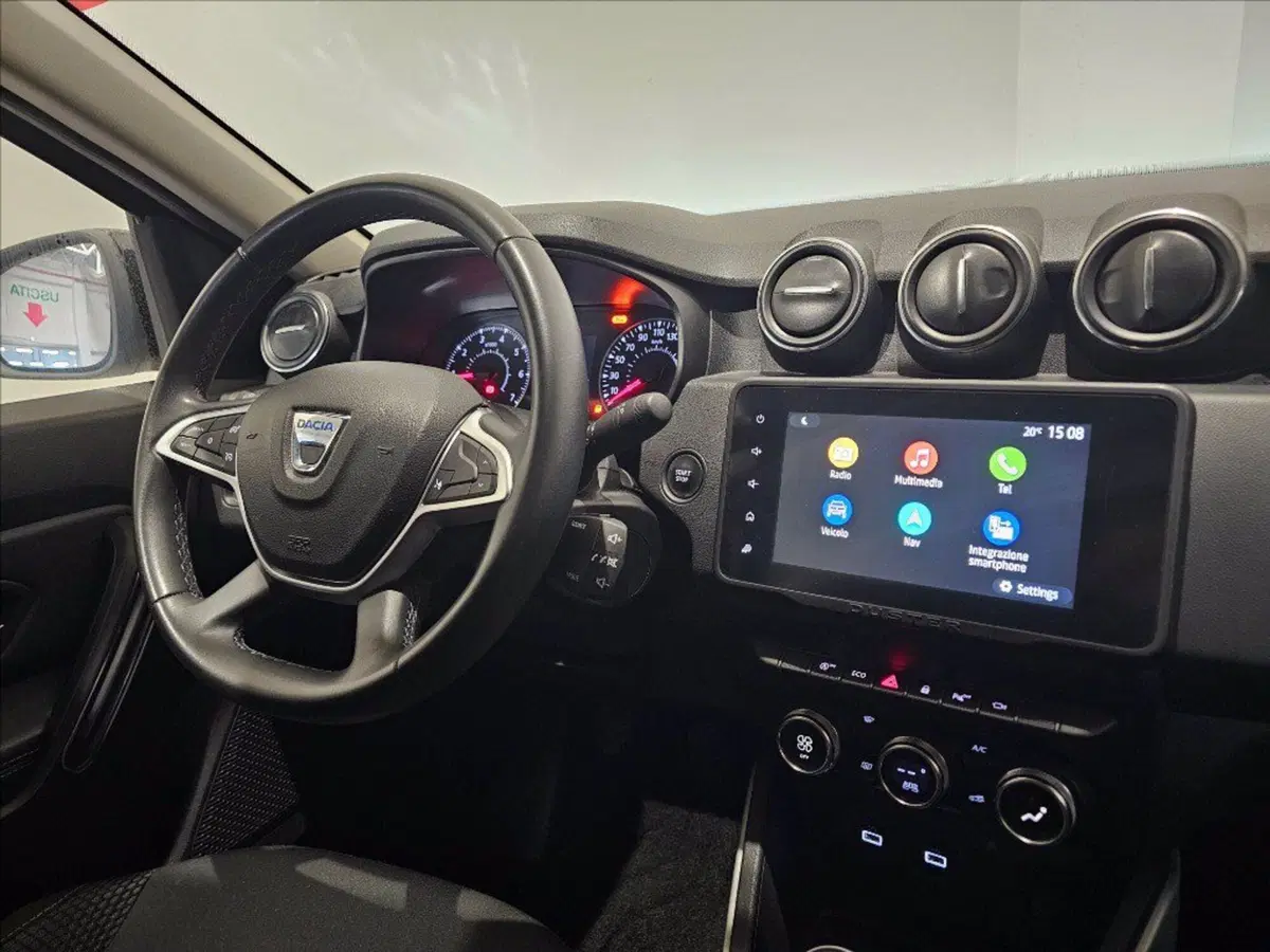 Dacia Duster usata a Palermo (11)