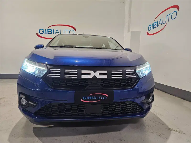 Dacia Sandero usata a Palermo (3)