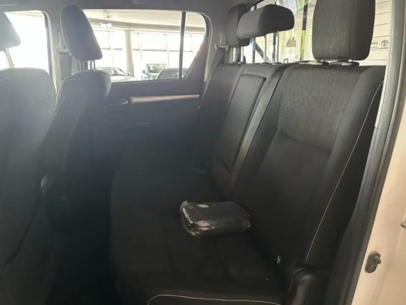 Toyota Hilux usata a Cuneo (12)