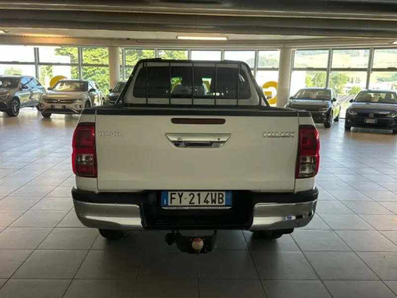 Toyota Hilux usata a Cuneo (6)