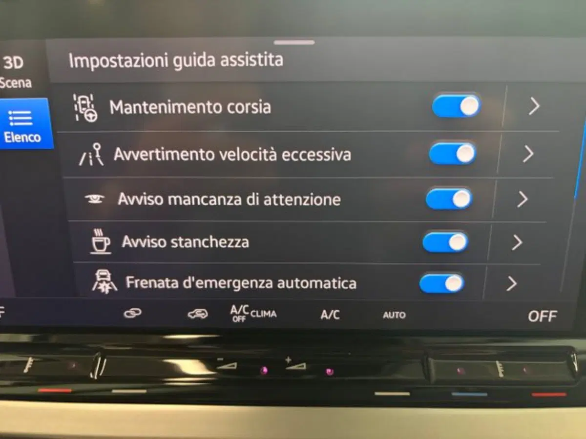 Ford Tourneo Connect nuova a Cuneo (15)