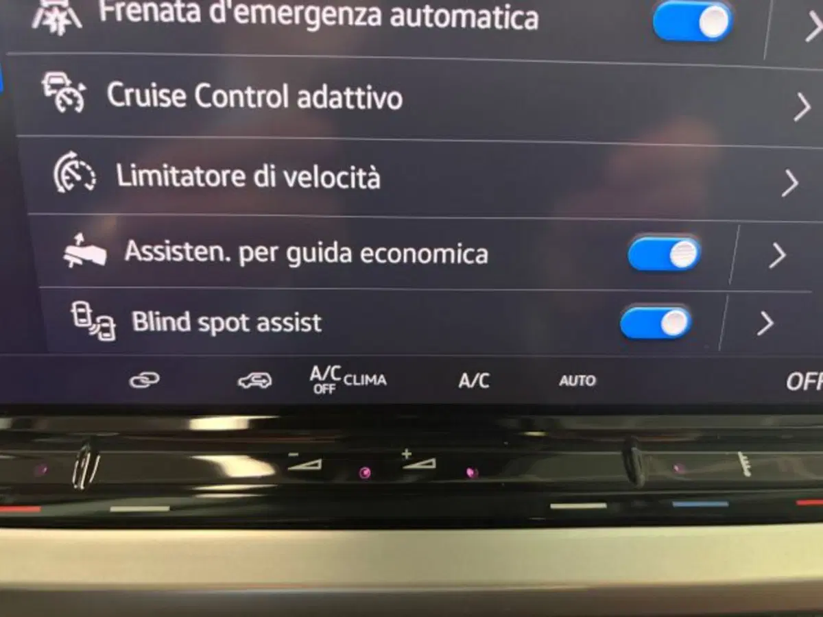 Ford Tourneo Connect nuova a Cuneo (16)
