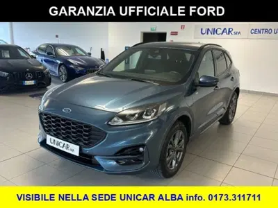 Ford Kuga 2.5 Plug In Hybrid 225 CV CVT 2WD ST-Line del 2023 usata a Alba