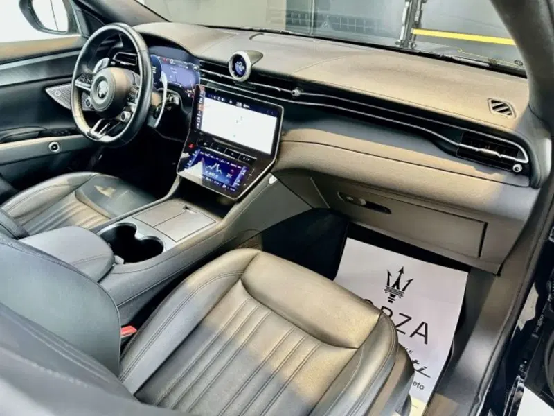 Maserati Grecale usata a Torino (15)