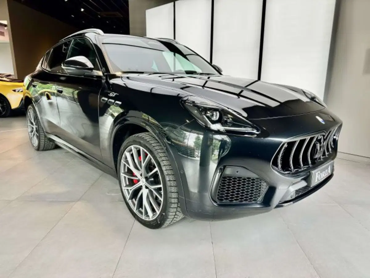 Maserati Grecale usata a Torino (3)
