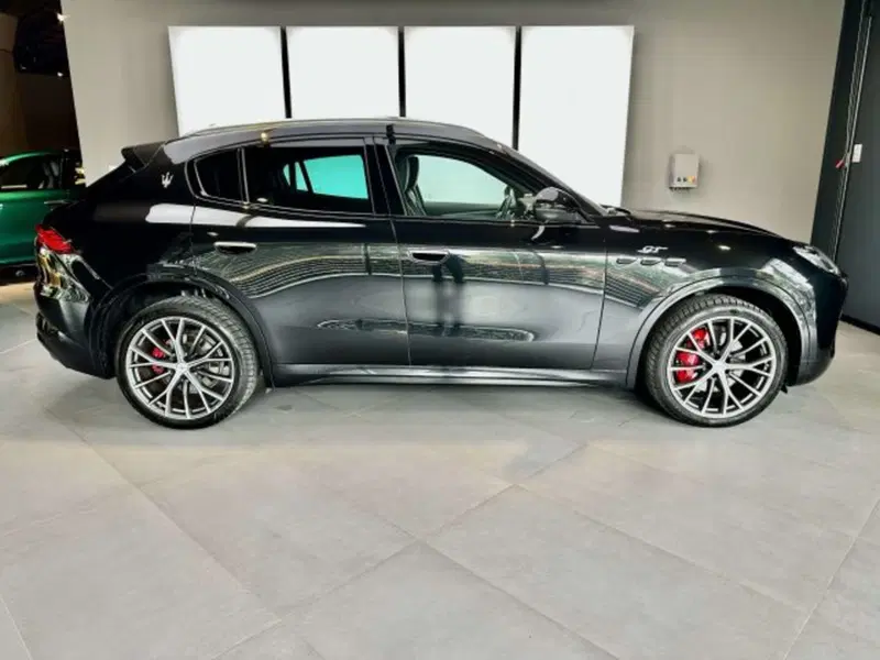 Maserati Grecale usata a Torino (5)