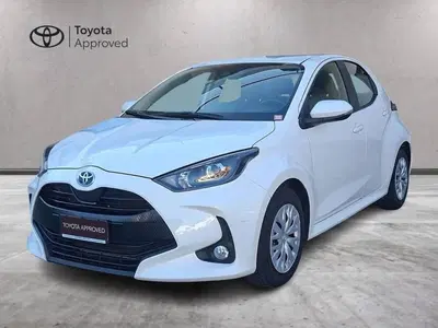 Toyota Yaris Cross 1.5h GR Sport Black Sky fwd 116cv e-cvt del 2022 usata a Torino